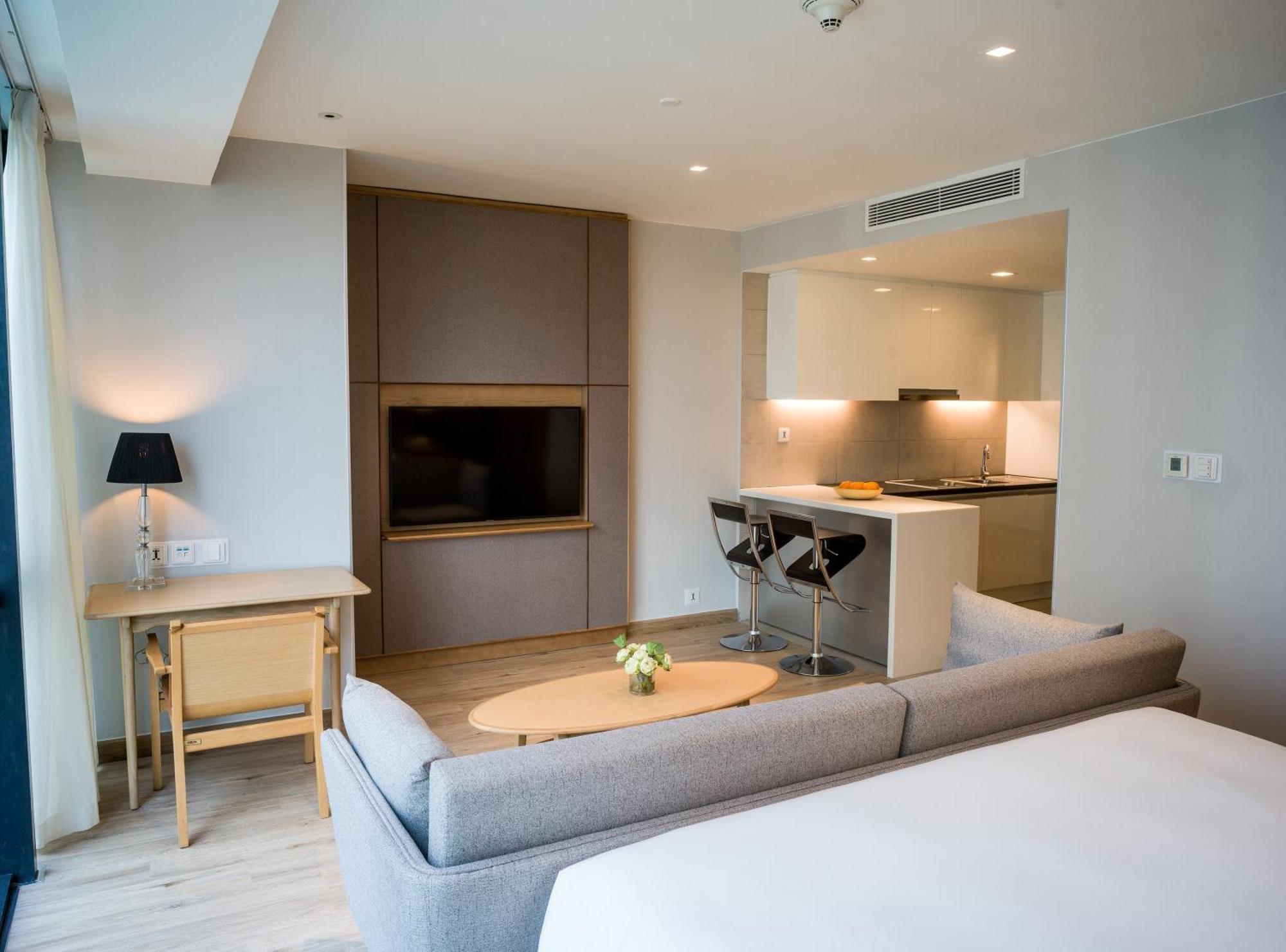 Hyatt Regency West Hanoi Exterior foto