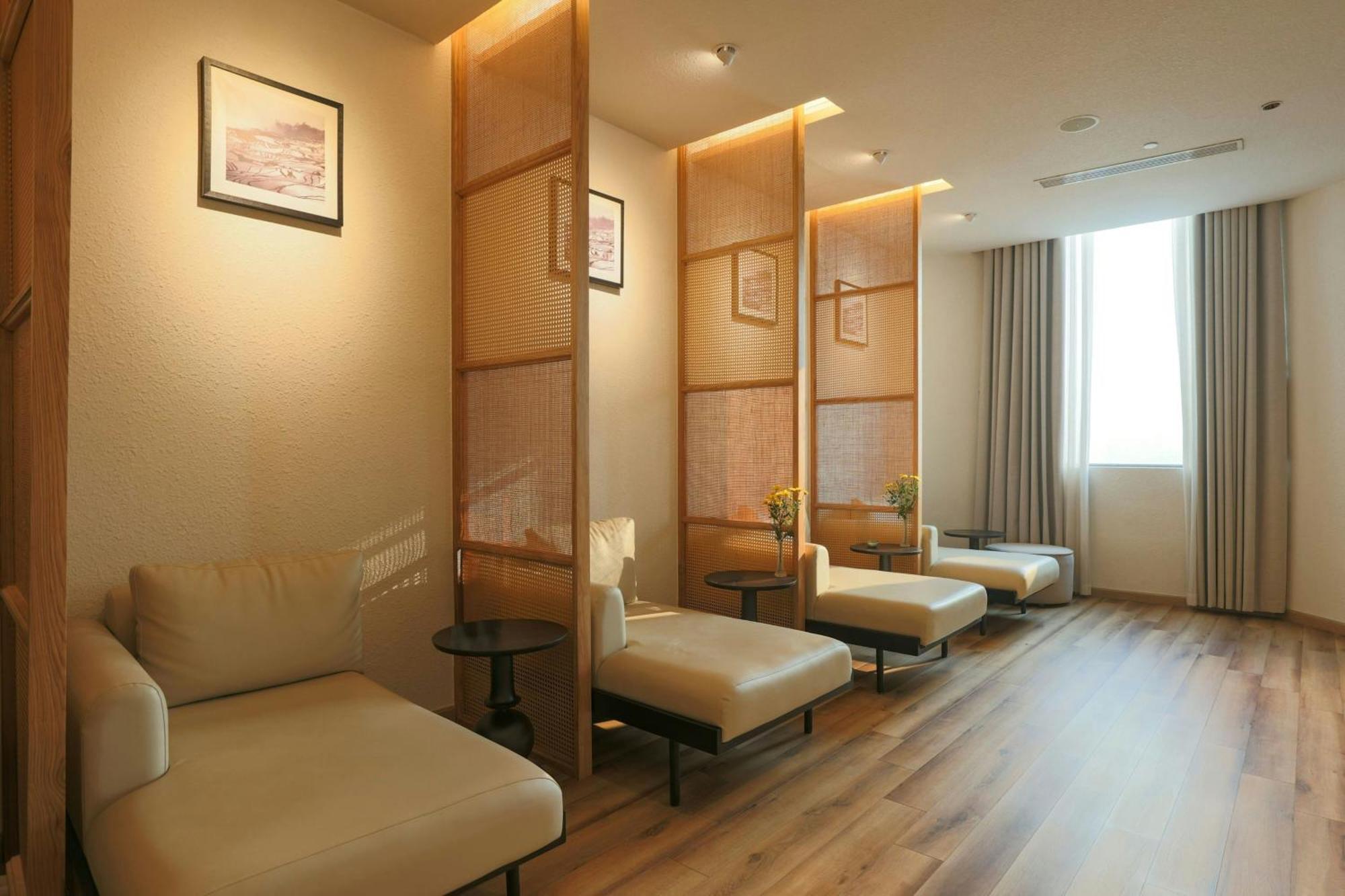 Hyatt Regency West Hanoi Exterior foto