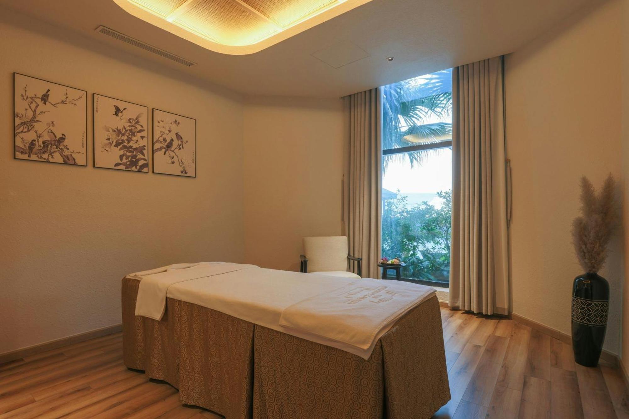 Hyatt Regency West Hanoi Exterior foto
